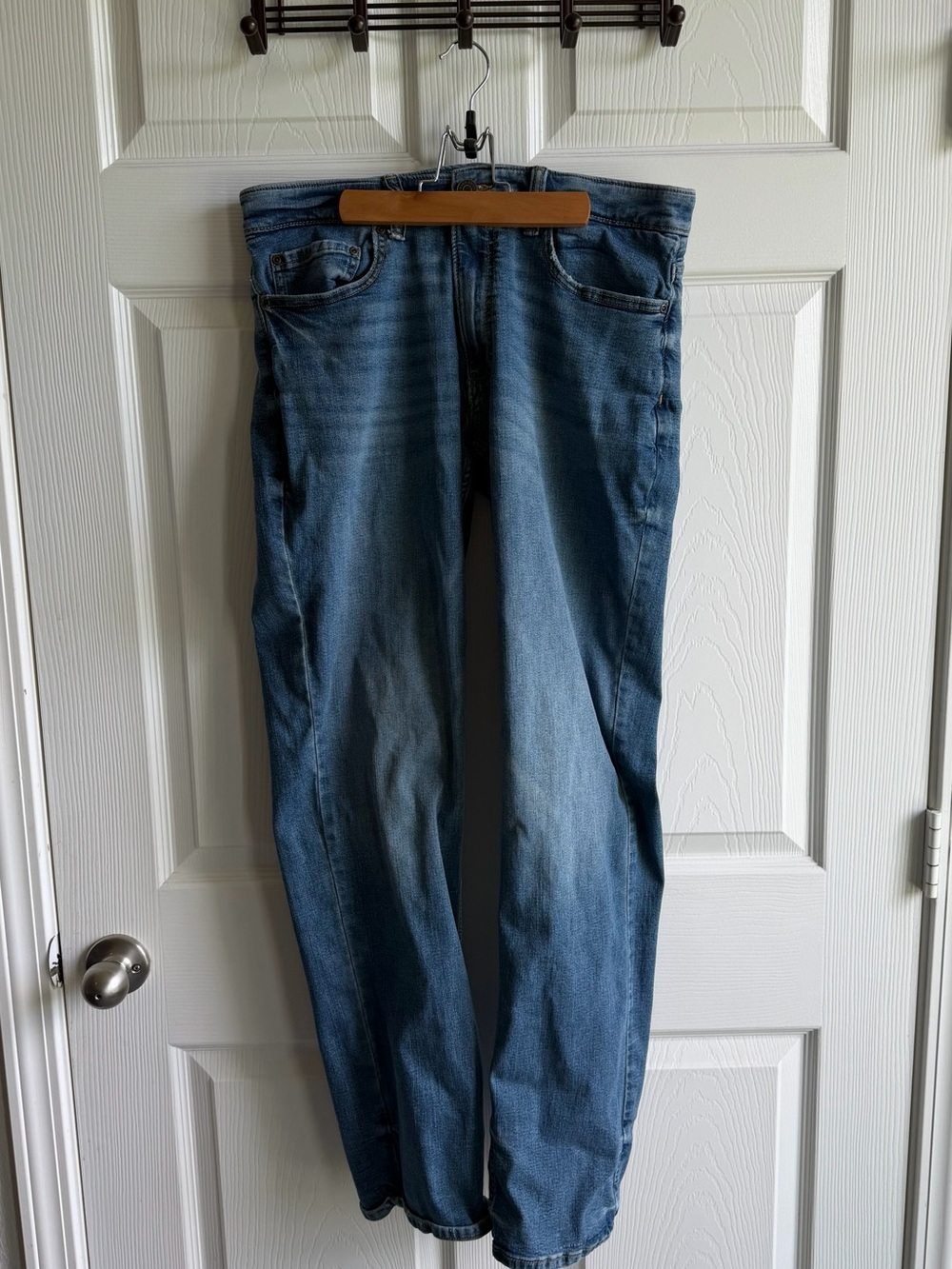 Sonoma Men’s Straight Jeans in Medium Blue Wash